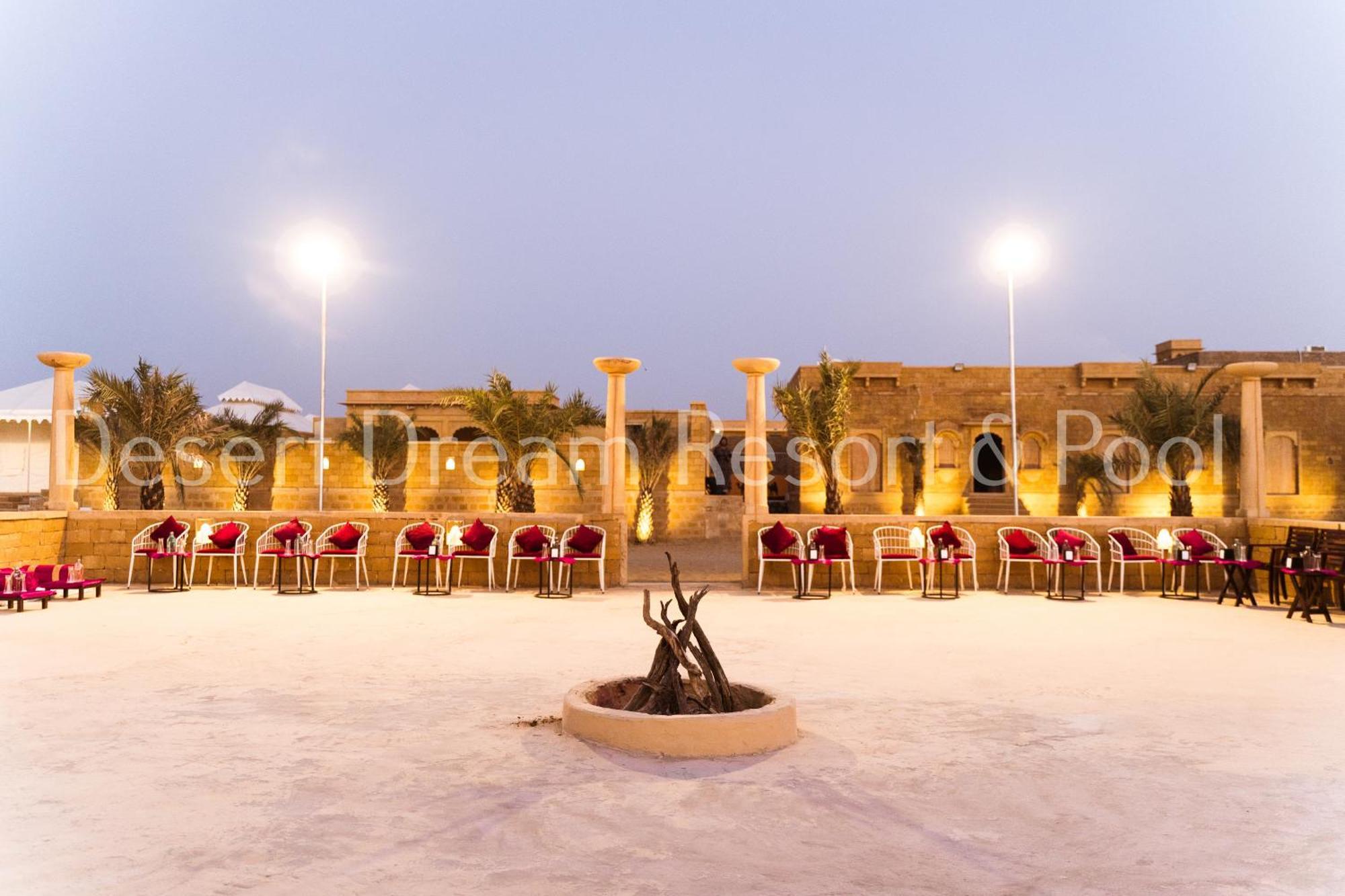 Desert Dream Royal Camp & Pool Jaisalmer Zewnętrze zdjęcie